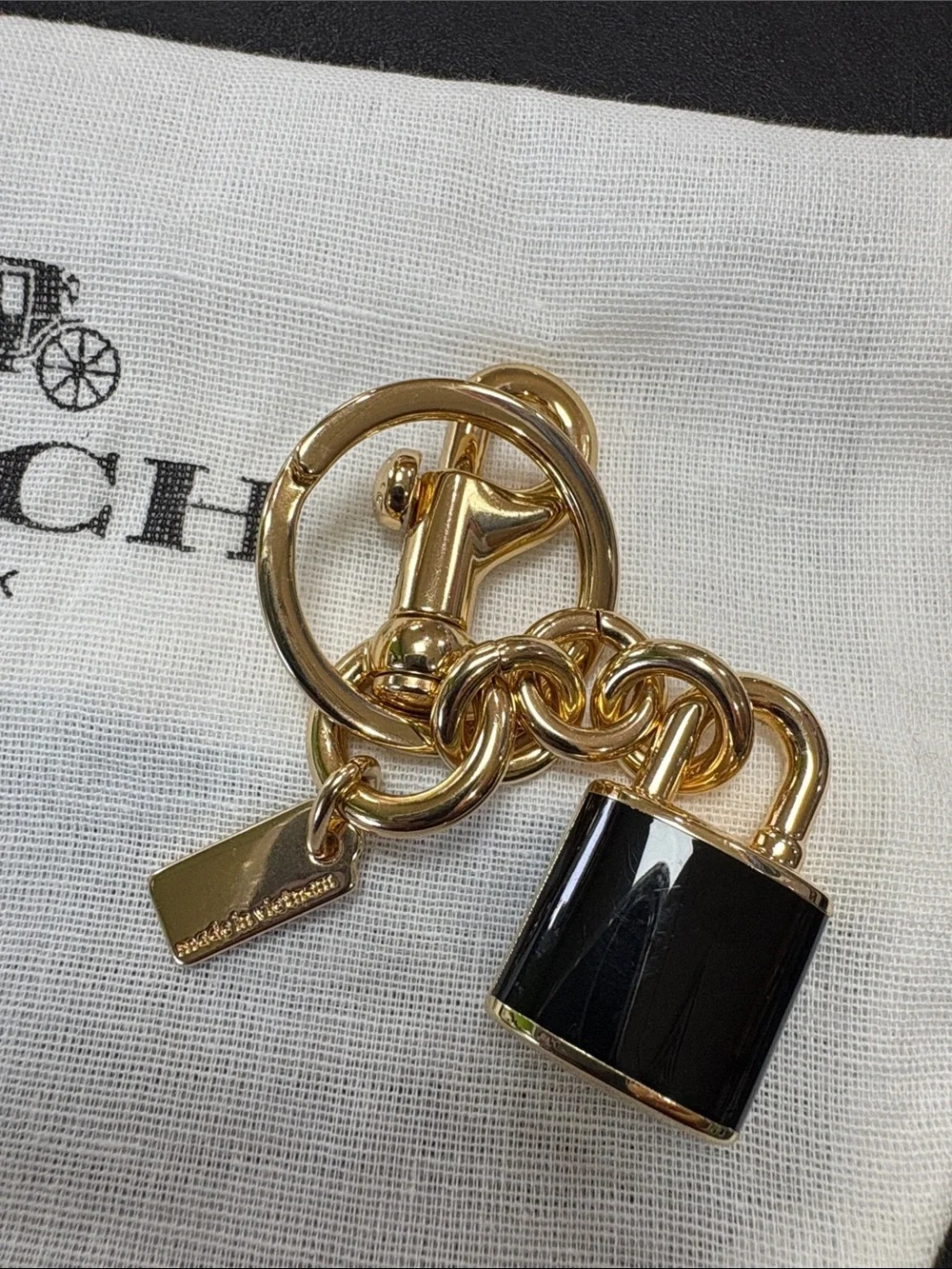 New**Coach** Gold-Tone and Black Padlock Keychain Key Holder